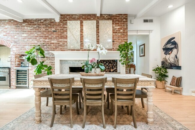 Foto del edificio - 1531 W Laurel Ave