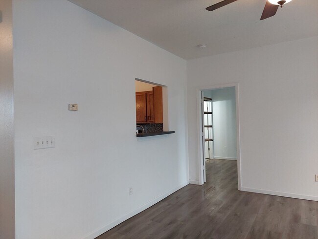 Foto del edificio - 3 Bedroom 2 Bath Single Family Home