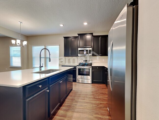 Building Photo - 161 Stone Arbor Ln