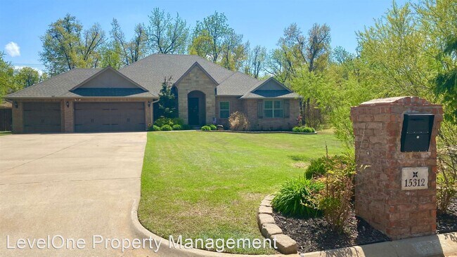 Building Photo - 4 br, 3 bath House - 15312 SE 58th Street