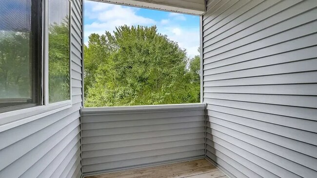 Building Photo - 6 Woodduck Dr
