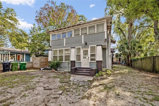 Photo - 6703 N Elizabeth St Apartment