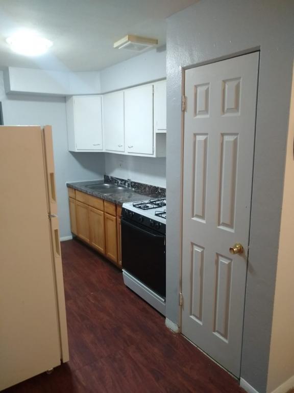 Building Photo - 3850 Eichelberger St