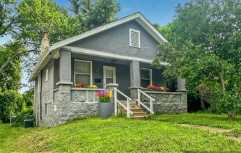 Building Photo - 2605 Winfred Ave