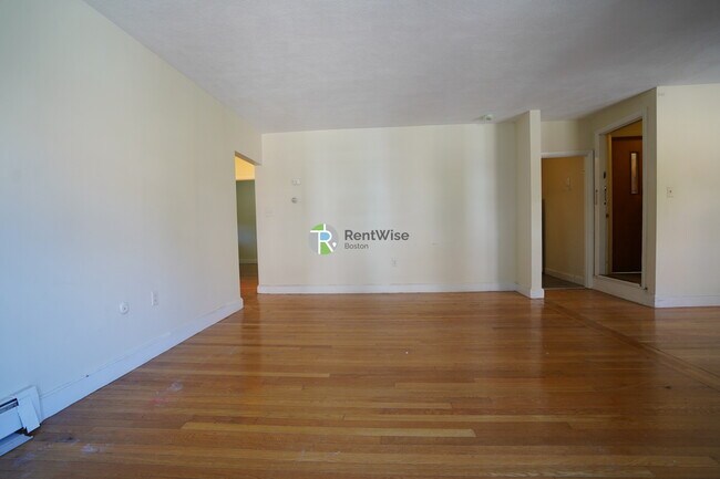 Foto del edificio - 310 Tappan St