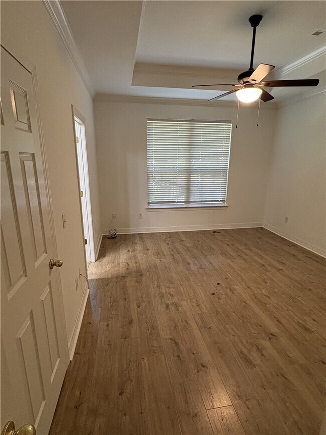 Foto del edificio - 3062 Eaglecrest Cir