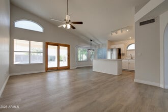 Building Photo - 9859 W Potter Dr