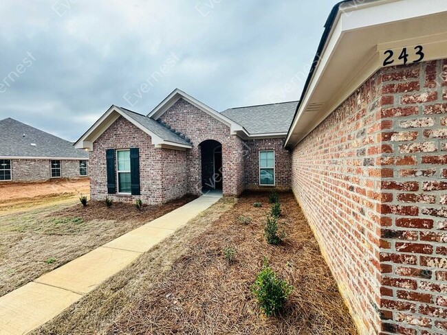 Building Photo - 243 Chartleigh Cir