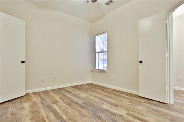 Foto del edificio - 9208 Chesapeake Ln