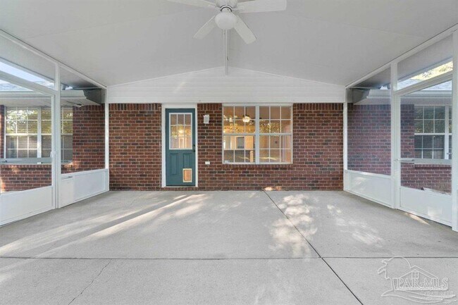 Building Photo - 547 Shiloh Dr