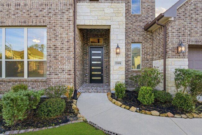 Building Photo - 12434 Tullich Run Dr