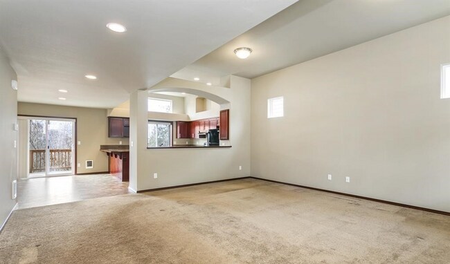Foto del edificio - Beautiful Spacious 3 bed 2.5 bath home in Ferndale!