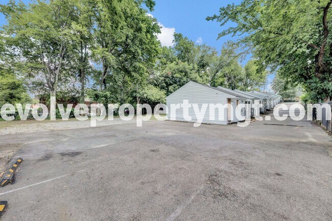 Foto del edificio - O - 2966 Yale Ave - 2966 Yale Avenue-3