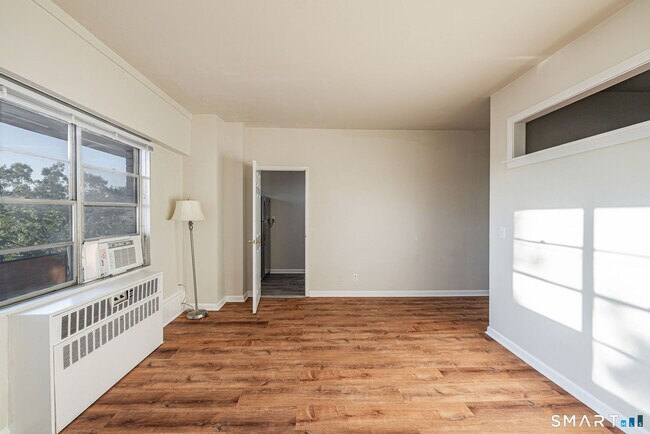 Foto del edificio - 80 Cartright St