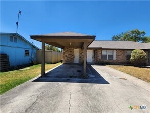 Building Photo - 249 Glenbrook Dr