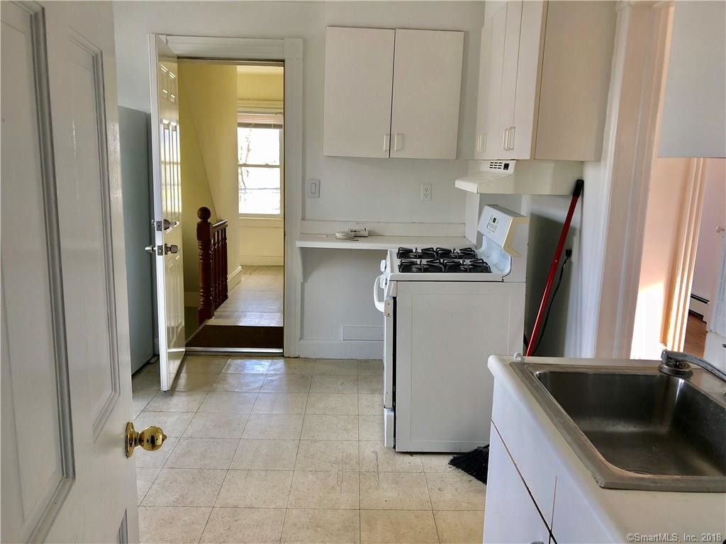 Foto principal - 9 Fairview Ave