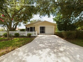 Building Photo - 1702 Quintero Ct