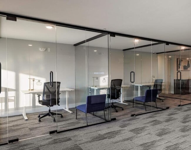 Building Photo - 671 Ave E