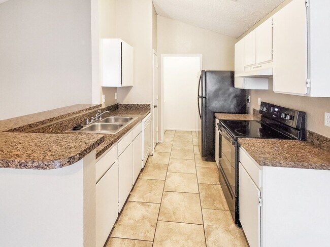 Building Photo - 7507 Tiffany Meadows Ln