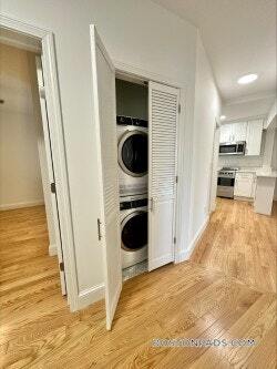 Foto del edificio - 143 Park Dr