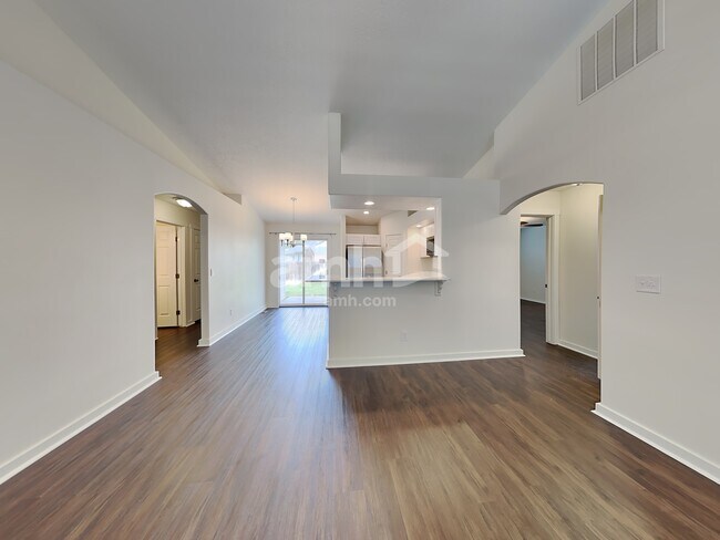 Foto del edificio - 536 N Copper River Dr