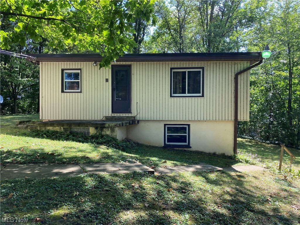 Primary Photo - 6116 Oakcrest Ave NW
