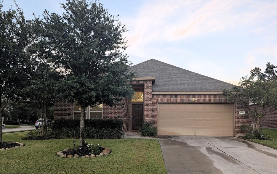 Foto del edificio - 3803 Cimarron Gap Ln