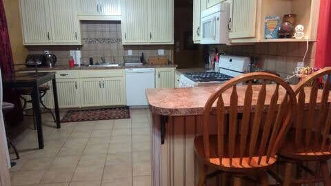 Foto del edificio - 107 W 14th Ave