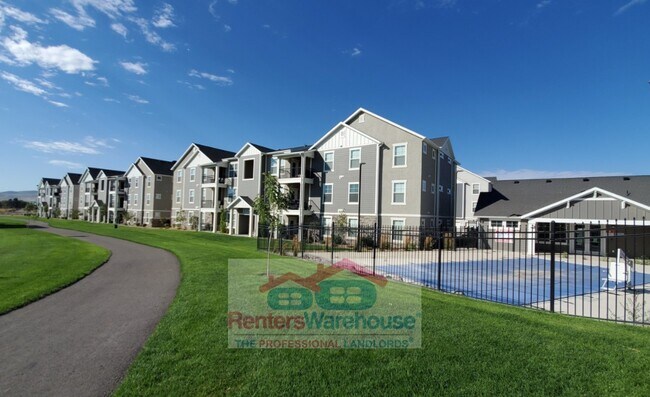 Building Photo - 13084 S Tortola Dr