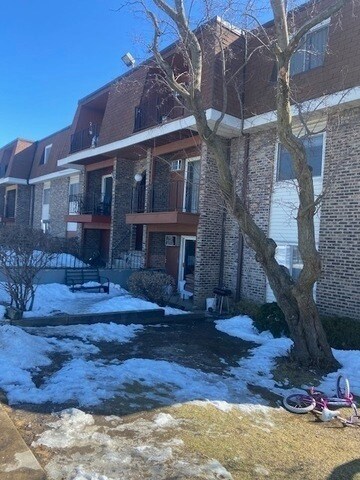 Building Photo - 1175 Valley Ln