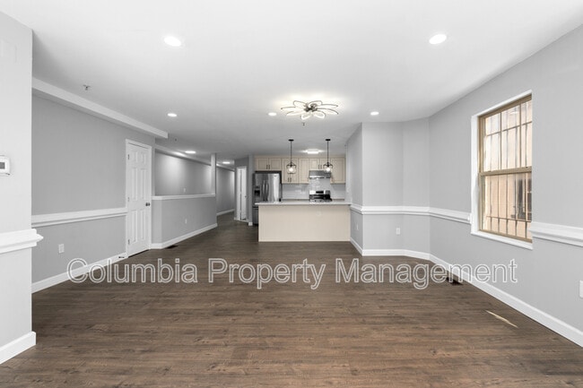 Building Photo - 1829 Providence St NE