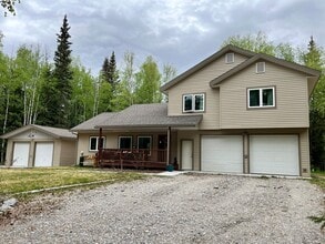Building Photo - 3556 Erin Dr