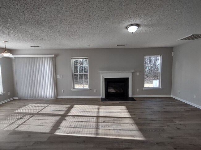 Building Photo - Check out this beautiful home on a corner ...