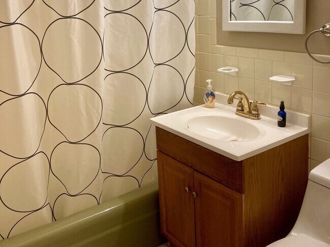 Foto del edificio - 205 Independence Ave