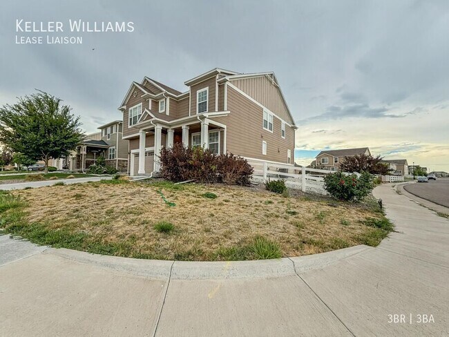 Building Photo - 915 Alpine Aven