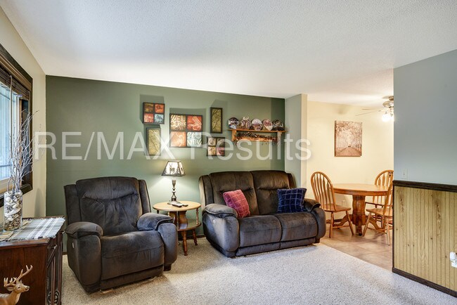 Building Photo - 1508 33rd Ave N