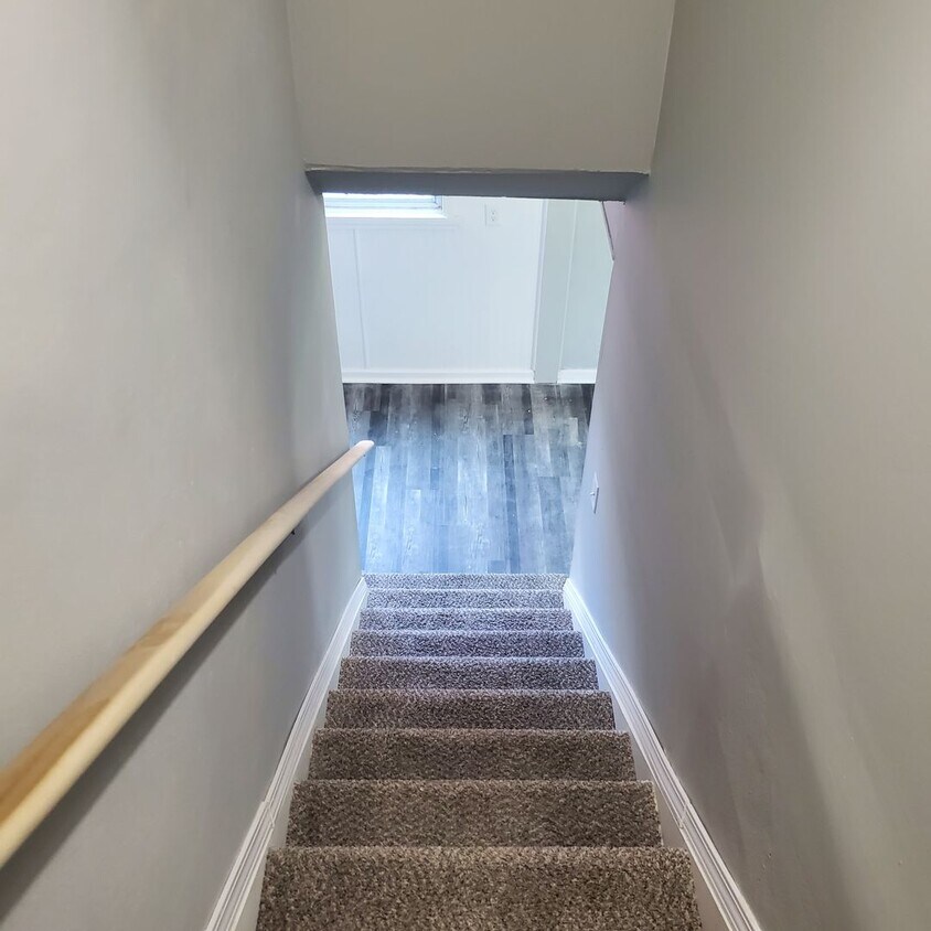 Primary Photo - 4BDRM 1 1/2 BATH HOUSE FOR RENT