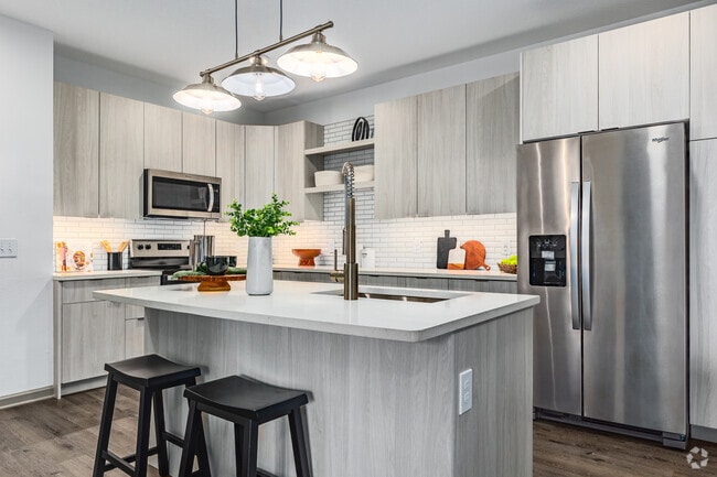 2 BR, 2 BA - 972SF - Kitchen - BLVD 2600