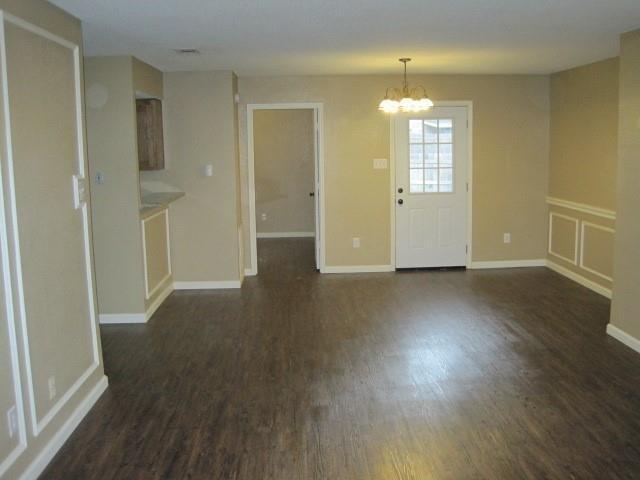 Building Photo - 4609 Sausalito Dr