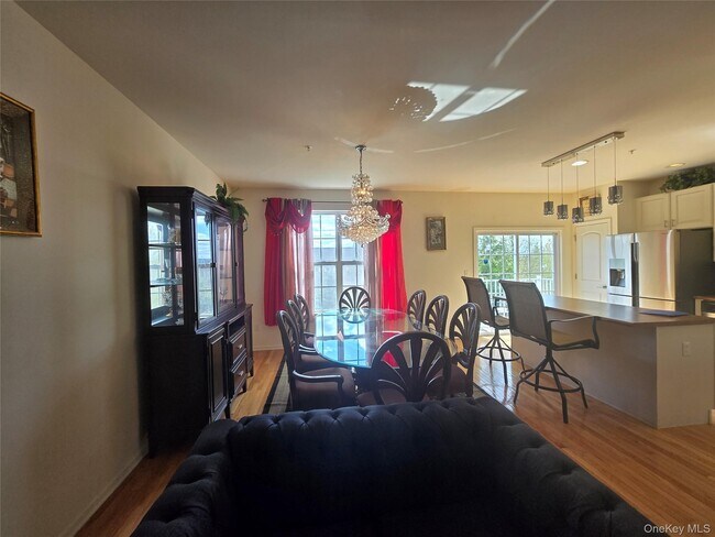 Foto del edificio - 913 Hawthorn Way
