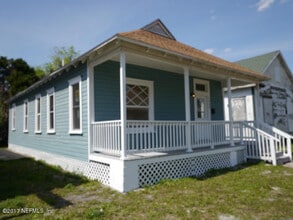 Building Photo - 1922 Redell St
