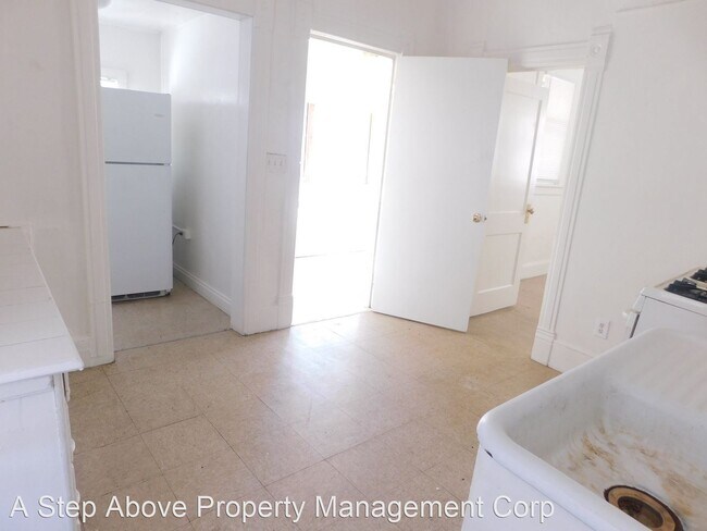 Building Photo - 2 br, 1 bath House - 152 North Coulson Street