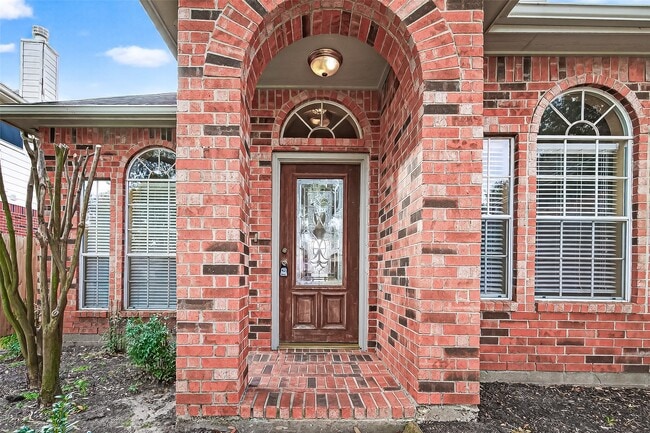 Building Photo - 18727 Forest Deer Rd