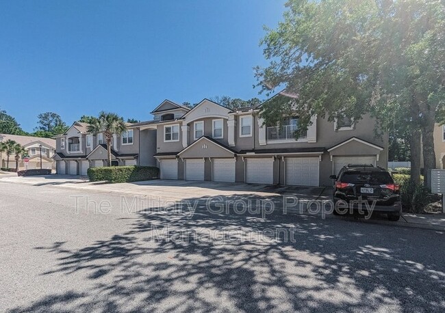Foto del edificio - 9401 Osprey Branch Trail