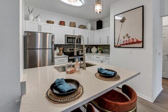 Aventura Clear Creek photo'