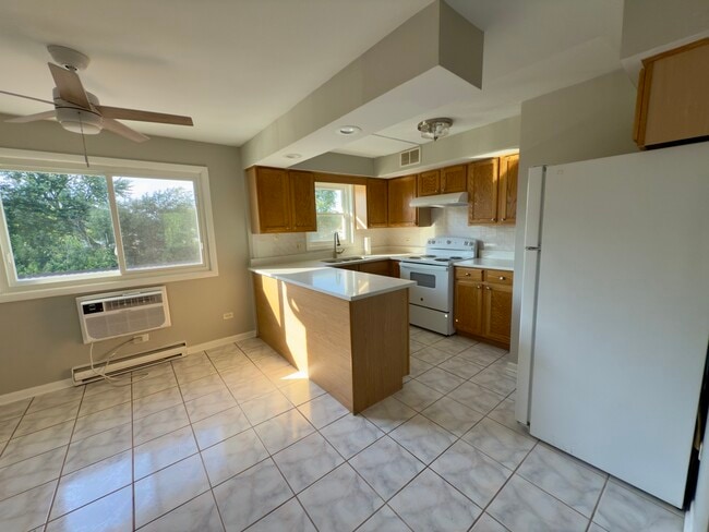 Building Photo - 6864 W Lode Dr