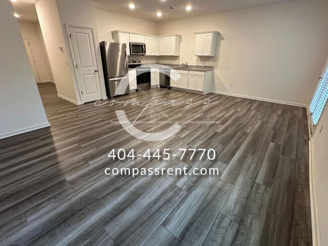 Building Photo - 401 Kings Cross Wy