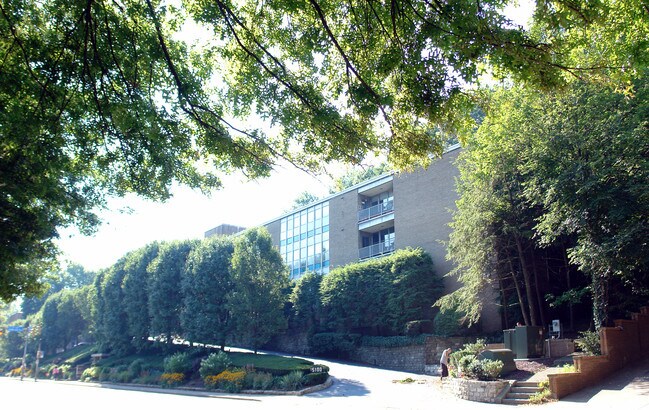 Foto del edificio - 5100 5th Ave