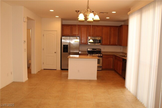 Foto del edificio - 9052 Stone Cabin Ct