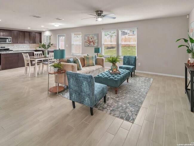 Building Photo - 12023 Sitio Plains
